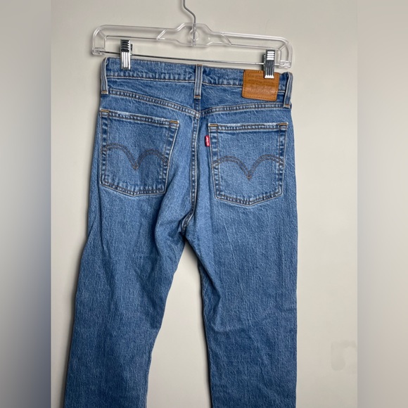 Levis Wedgie Straight Premium Blue Jeans Size 26 - Picture 11 of 16